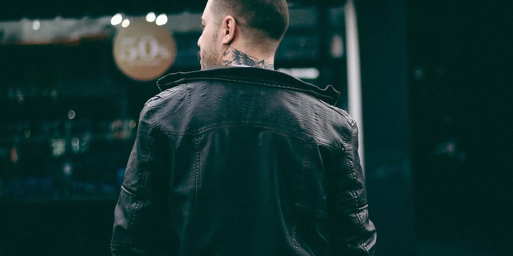 How to Choose a Men’s Leather Jacket That Ages With You: Quality, Style, and Trusted Brands