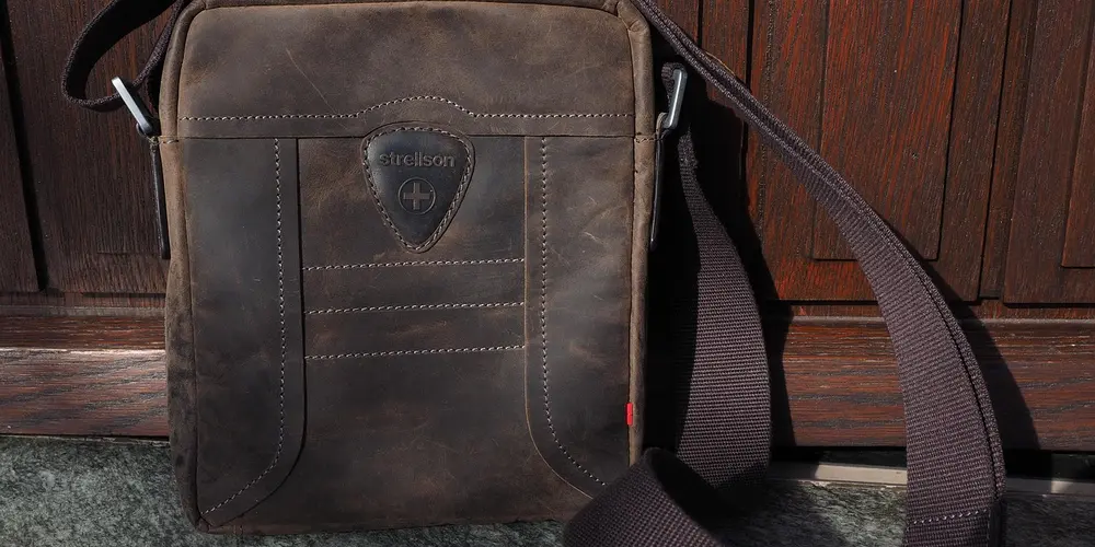 Aniline vs. Pigmented Leather: Which Hides Stains Better and is Easier to Repair?