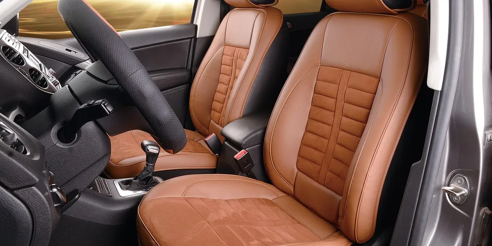 Can You Use Olive Oil on Leather? A Craftsman’s Guide to Risks and Alternatives