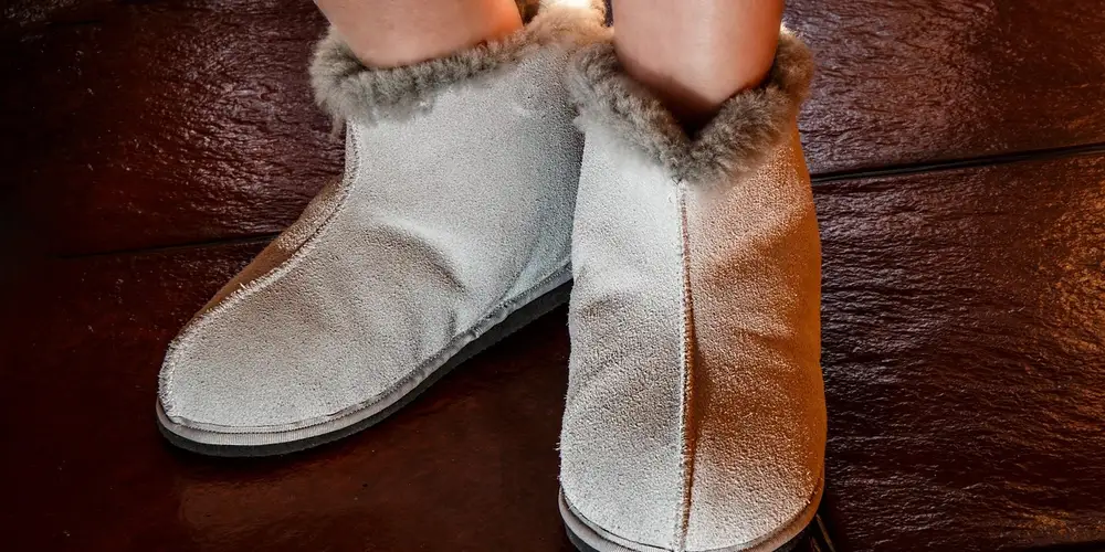 Sheepskin vs. Shearling Leather: What’s the Practical Difference?
